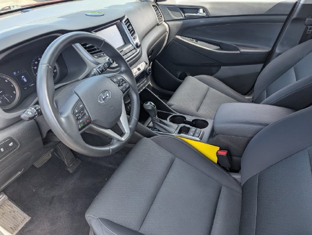 Used 2018 Hyundai Tucson Value FWD image 17