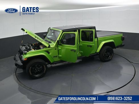 Used 2025 Jeep Gladiator Sport AWD/4WD image 51