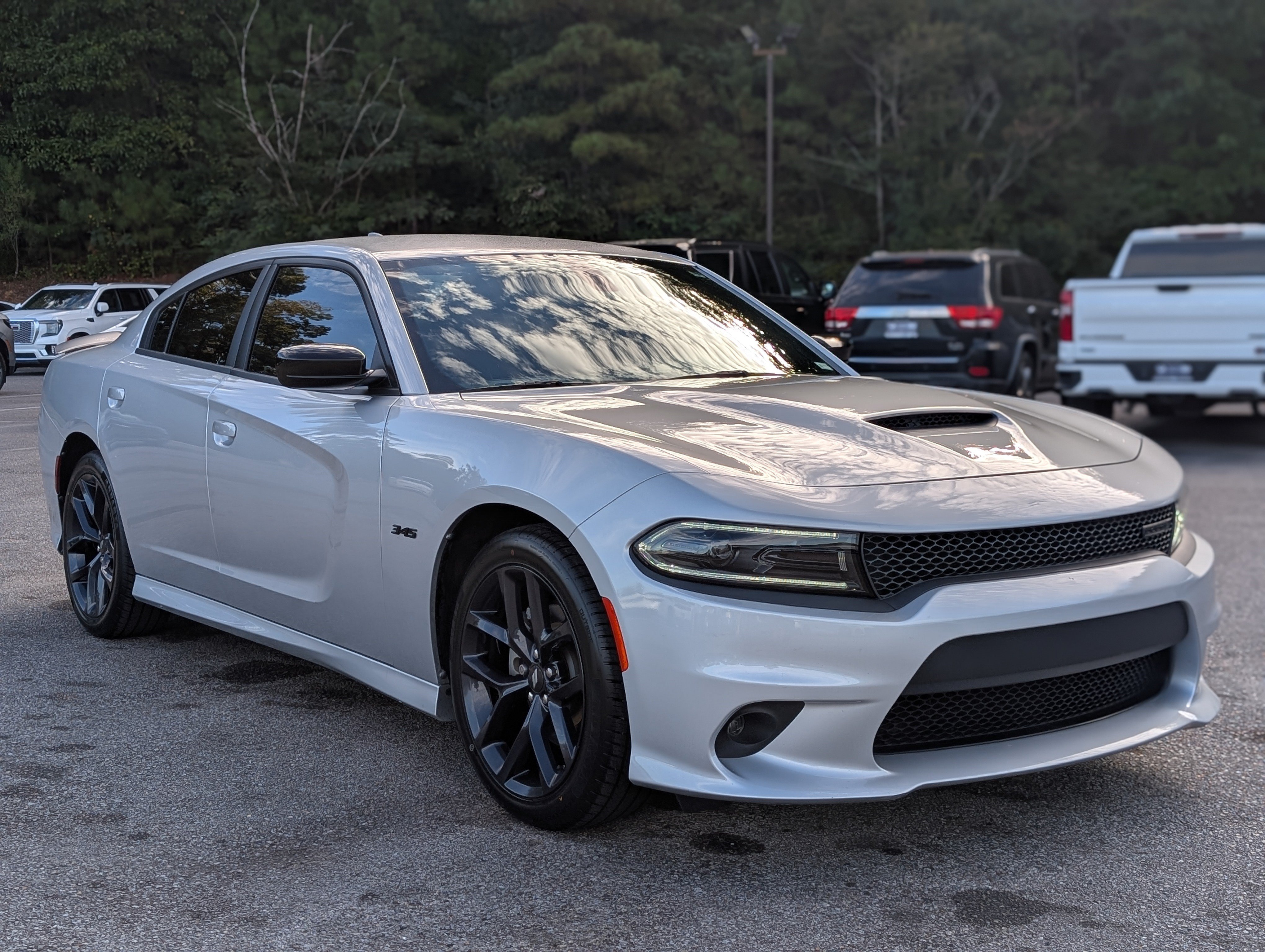 Used 2023 Dodge Charger R/T w/ Plus Group RWD image 11