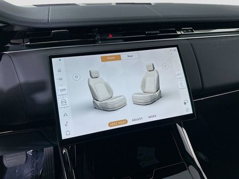 Used 2024 Land Rover Range Rover Sport SE image 23