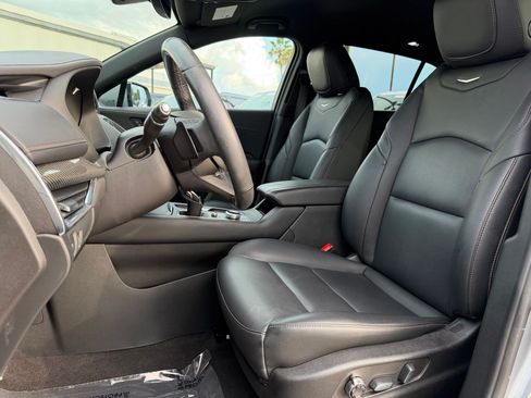 Certified 2023 Cadillac XT4 Sport FWD image 5