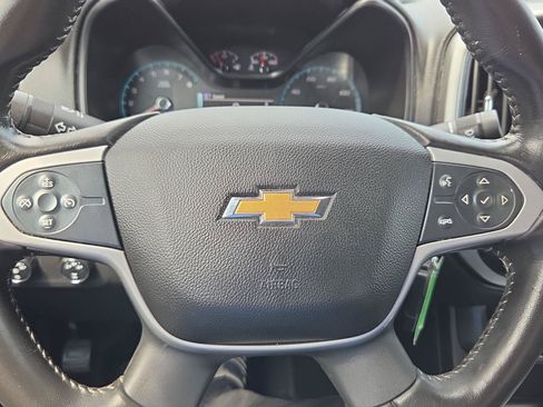 Used 2016 Chevrolet Colorado LT w/ Luxury Package, Chrome AWD/4WD image 17