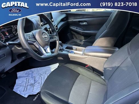 Used 2025 Nissan Sentra SV FWD image 19