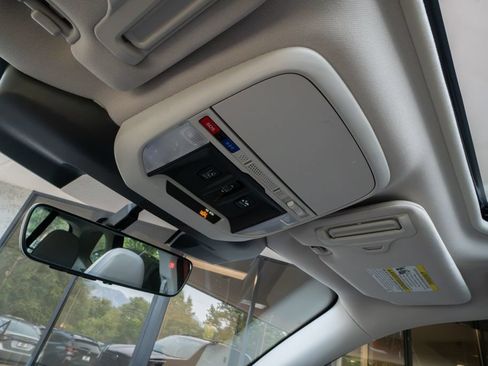 Used 2023 Subaru Forester Premium AWD/4WD image 14