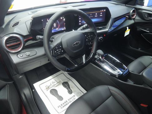 New 2026 Chevrolet Trax RS w/ Driver Confidence Package image 4