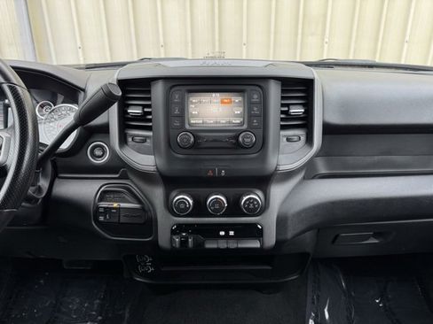 Used 2024 RAM 3500 Tradesman w/ Chrome Appearance Group image 2