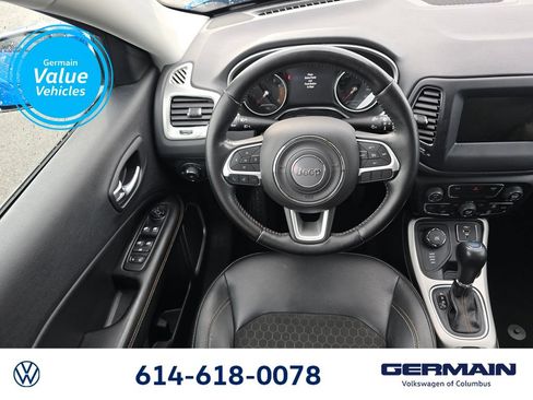 Used 2021 Jeep Compass Latitude w/ Convenience Group AWD/4WD image 17