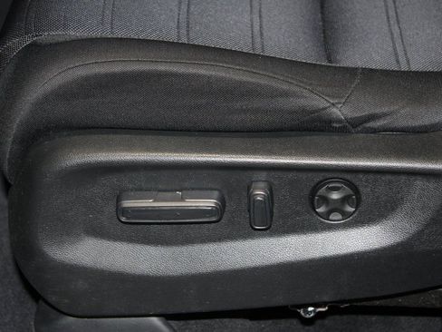 Used 2022 Honda CR-V EX image 12