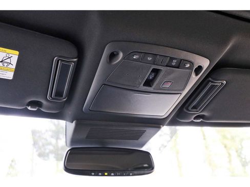 Used 2024 Nissan Armada SL w/ Midnight Edition Package image 22