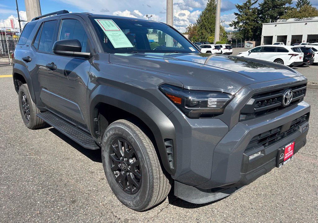 Certified 2025 Toyota 4Runner SR5 AWD/4WD image 3