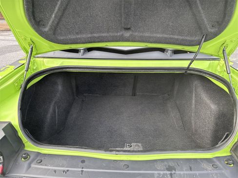 Used 2015 Dodge Challenger R/T Scat Pack image 18