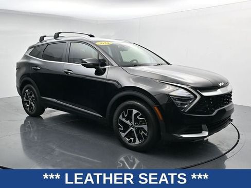 Used 2024 Kia Sportage EX AWD/4WD image 2