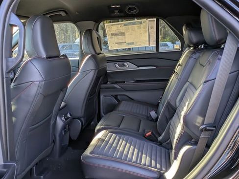 New 2026 Ford Explorer ST-Line image 12