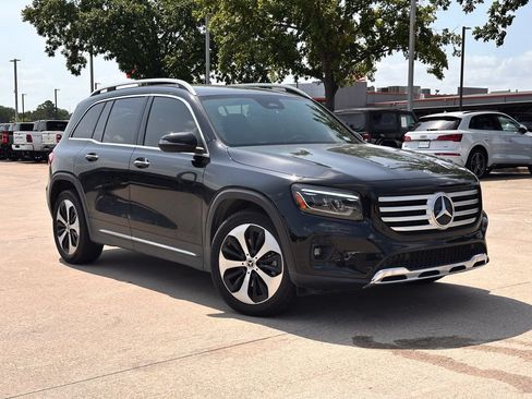 Used 2024 Mercedes-Benz GLB 250 image 1
