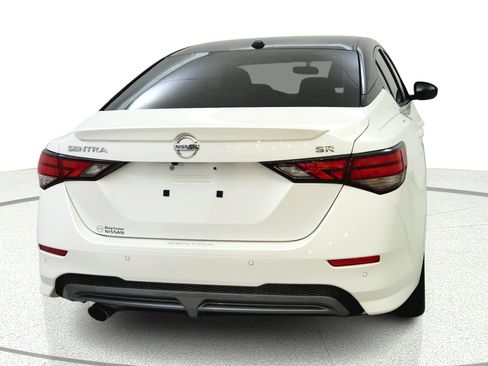 Used 2023 Nissan Sentra SR FWD image 6