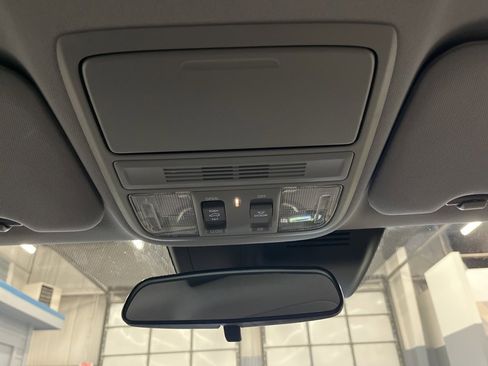 Used 2022 Honda CR-V EX image 25