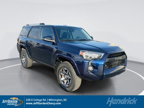 Used 2022 Toyota 4Runner SR5 Premium image 1