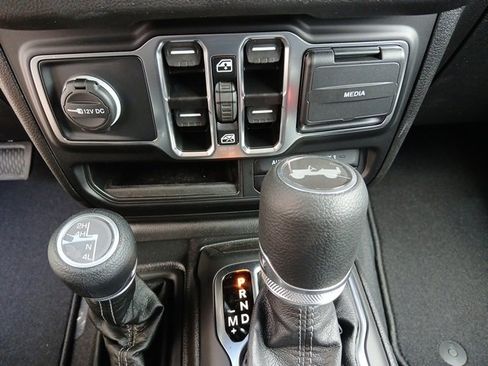 New 2025 Jeep Wrangler Sport S image 37