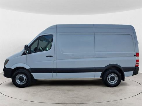 Used 2019 Mercedes-Benz Sprinter 144 Cargo image 2