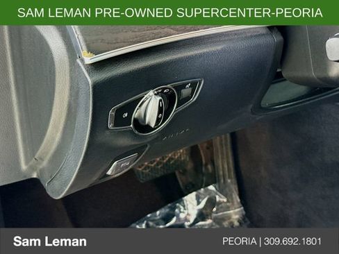 Used 2018 Mercedes-Benz E 300 4MATIC image 10