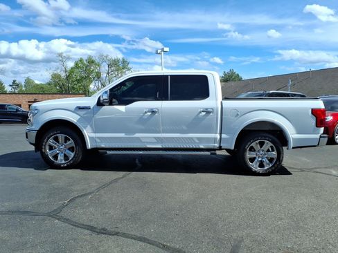 Used 2020 Ford F150 Lariat w/ Equipment Group 502A Luxury AWD/4WD image 4