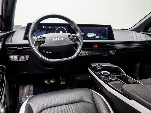 Used 2024 Kia EV6 GT-Line image 15