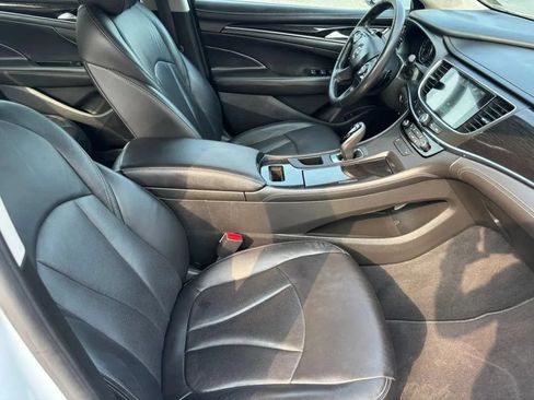 Used 2017 Buick LaCrosse Essence FWD image 16