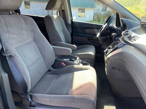 Used 2016 Honda Odyssey SE image 31