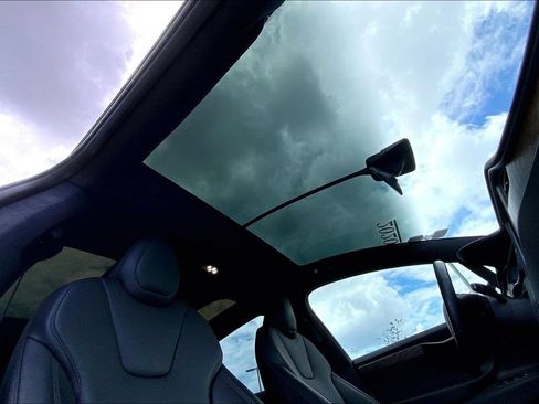 Used 2020 Tesla Model X Performance AWD/4WD image 20