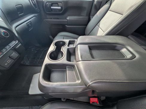 Used 2021 Chevrolet Silverado 2500 W/T w/ WT Convenience Package AWD/4WD image 16
