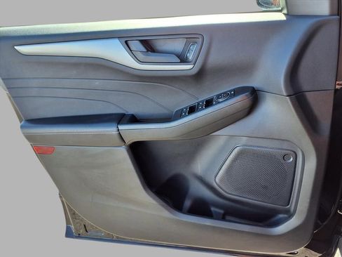 Used 2024 Ford Escape Active image 17