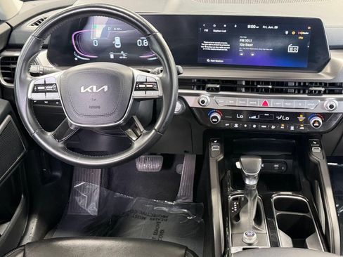 Used 2025 Kia Telluride S FWD image 31