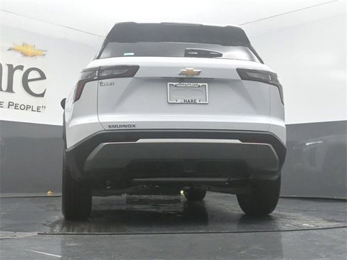 New 2026 Chevrolet Equinox LT w/ Safety and Technology Package image 32