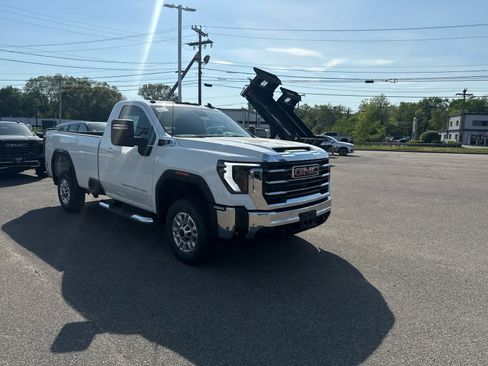 New 2026 GMC Sierra 2500 SLE w/ SLE Convenience Package AWD/4WD image 7