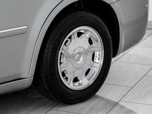Used 2006 Chrysler 300 Touring image 55