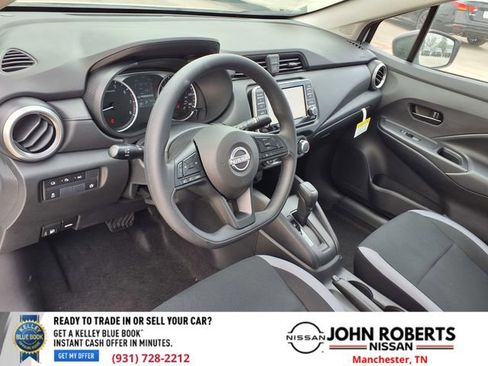 Used 2025 Nissan Versa S w/ Trunk Package image 5