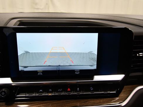 Used 2022 Chevrolet Silverado 1500 RST image 24