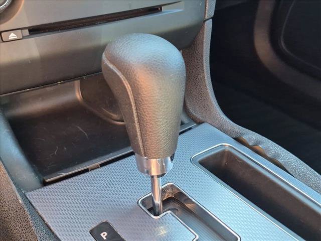 Used 2014 Dodge Charger SE RWD image 12