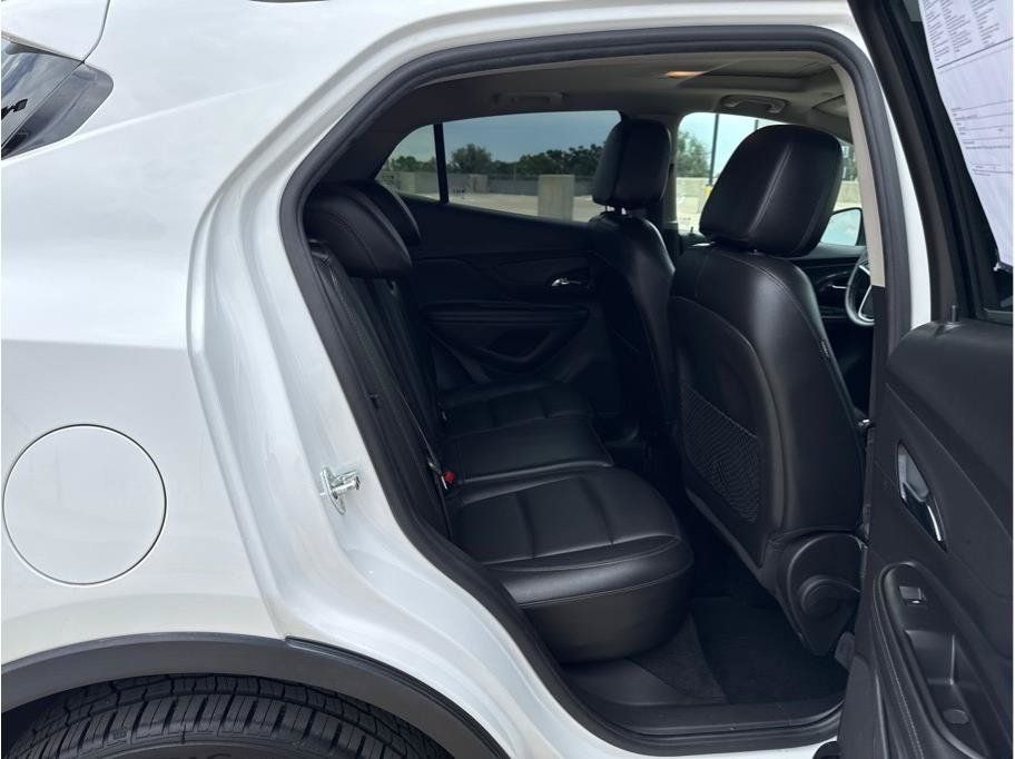 Used 2019 Buick Encore Essence AWD/4WD image 10