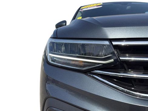 Used 2024 Volkswagen Tiguan S image 12