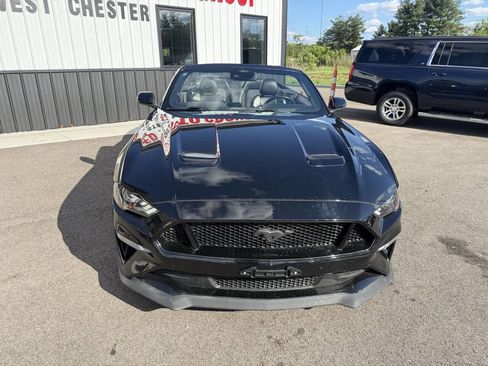 Used 2019 Ford Mustang GT Premium w/ GT Performance Package RWD image 2