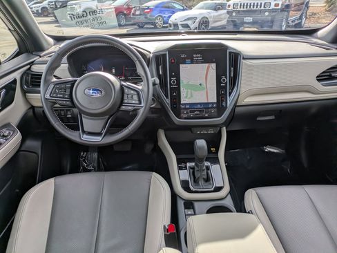 Used 2025 Subaru Forester Limited w/ Popular Package image 32