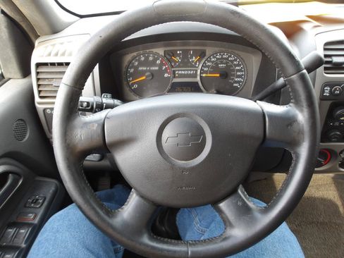 Used 2004 Chevrolet Colorado LS w/ Power Convenience Package image 15