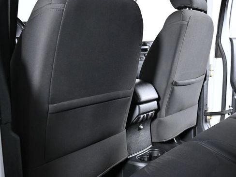 Used 2018 Jeep Wrangler Unlimited Sport S image 23