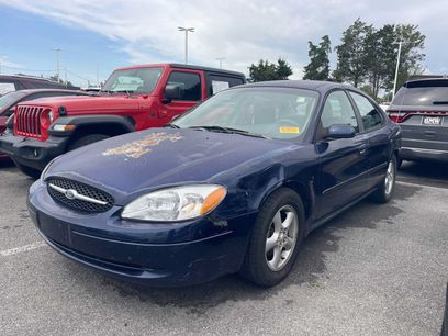 Used 2000 Ford Taurus SES