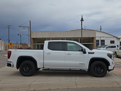 New 2026 GMC Sierra 1500 Elevation w/ Elevation Premium Package image 5