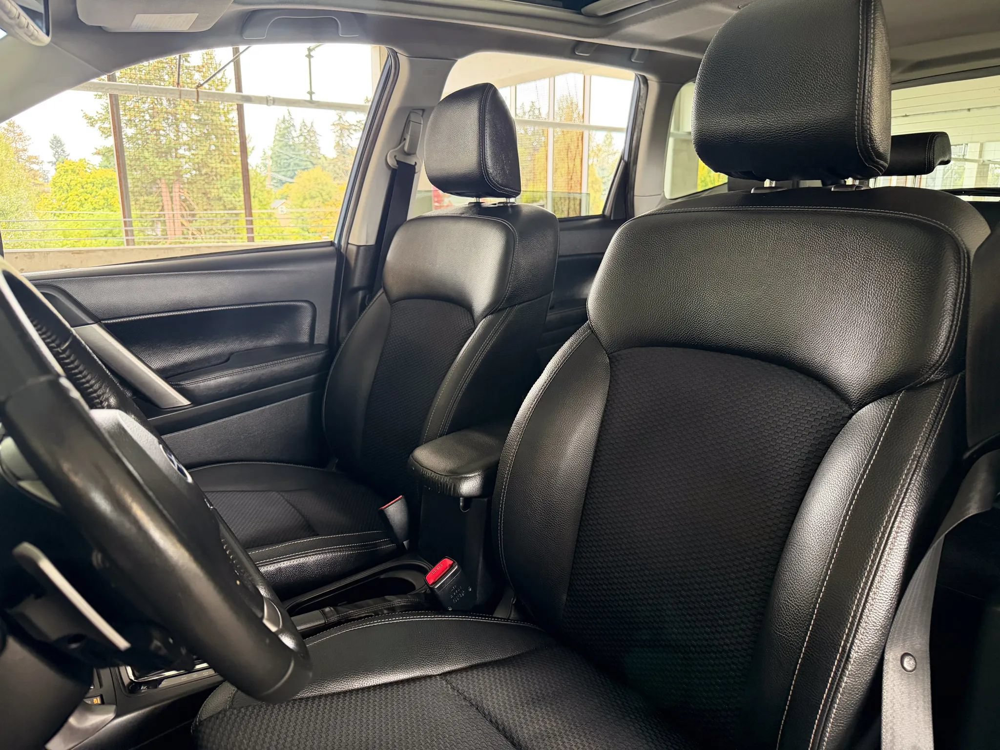 Used 2015 Subaru Forester 2.0XT Premium AWD/4WD image 17