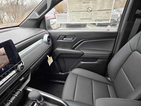 New 2026 Chevrolet Colorado LT w/ LT Convenience Package image 9