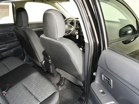 Used 2025 Mitsubishi Outlander Sport ES image 42