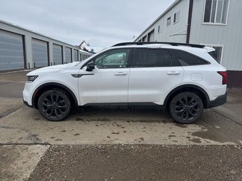 Used 2022 Kia Sorento SX Prestige AWD/4WD image 3